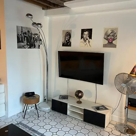 아파트 Cozy In Saint-germain-des-pres 파리